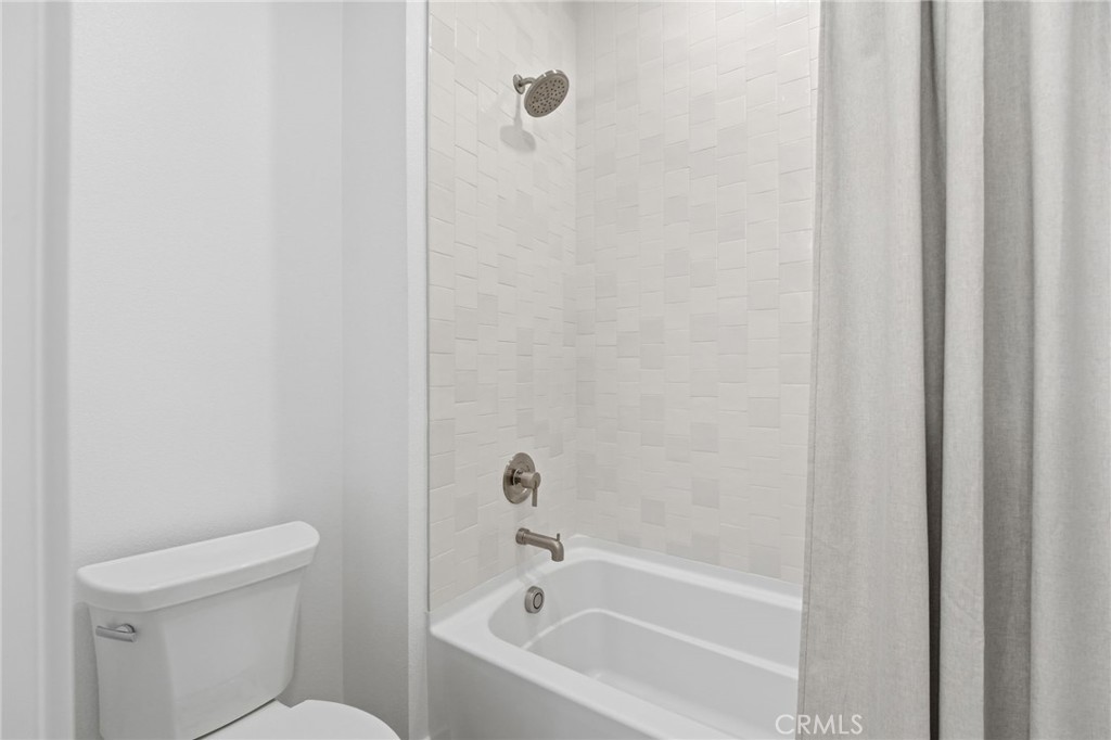 4891 Arroyo Run Property Photo 28