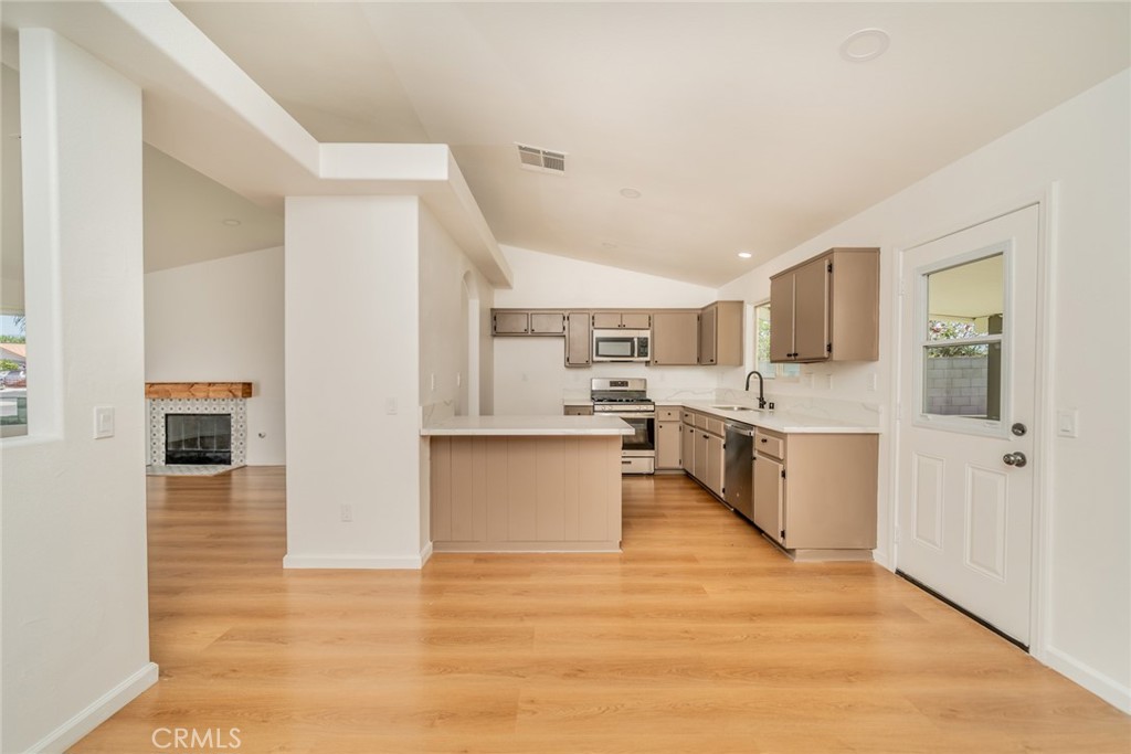 14815 Hibiscus Property Photo 13