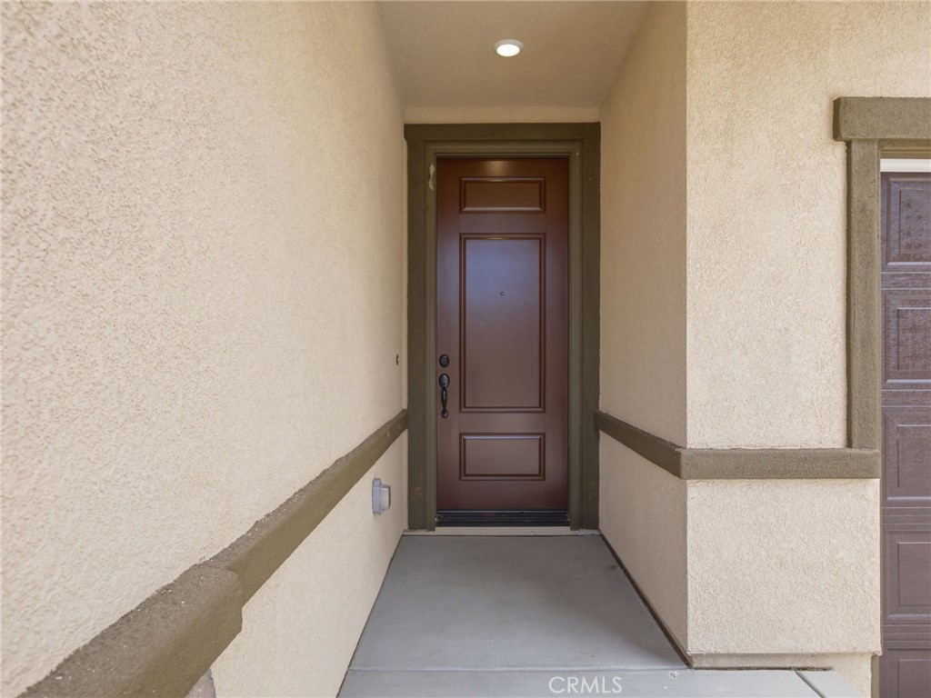 840 Sicily Property Photo 4