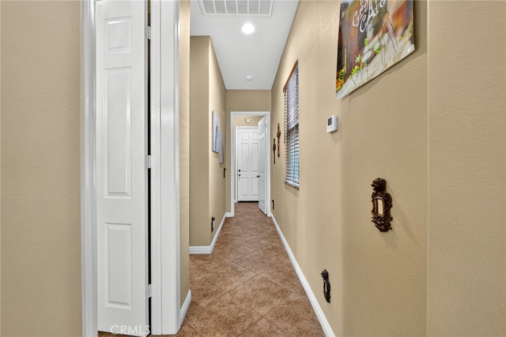 49536 Redford Way Property Photo 18