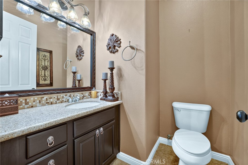 49536 Redford Way Property Photo 22