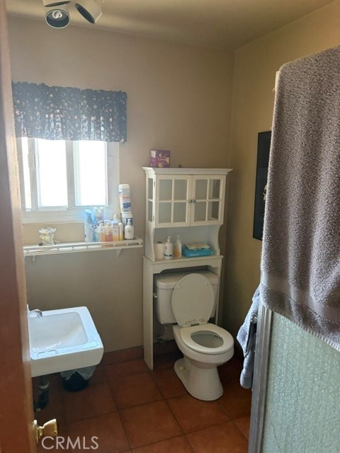 944 Kenwood Property Photo 10