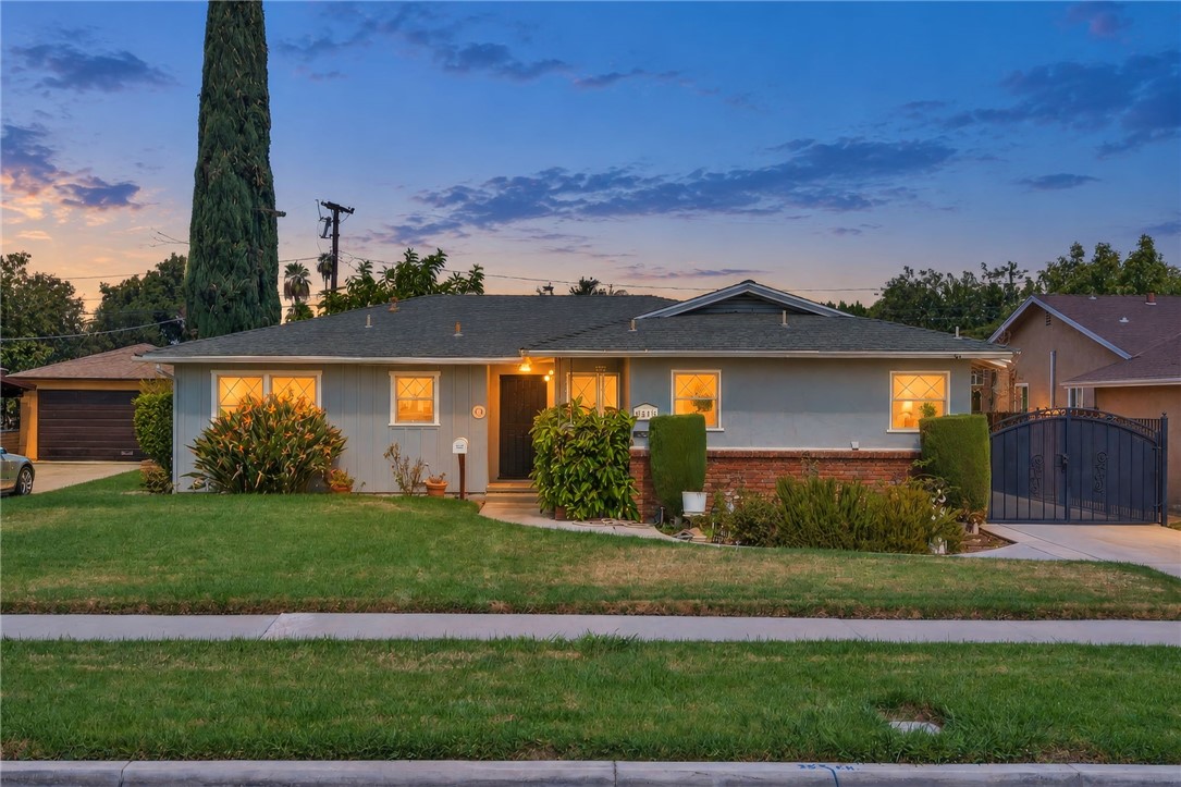 5433 Rochester Street Property Photo 1