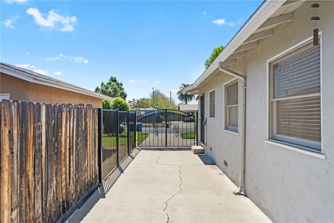 5433 Rochester Street Property Photo 21