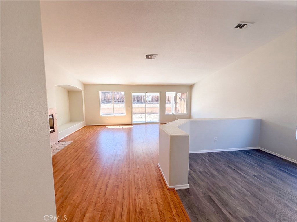 13241 Cameron Property Photo 7