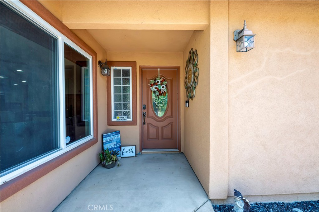 22862 Calcutta Property Photo 4