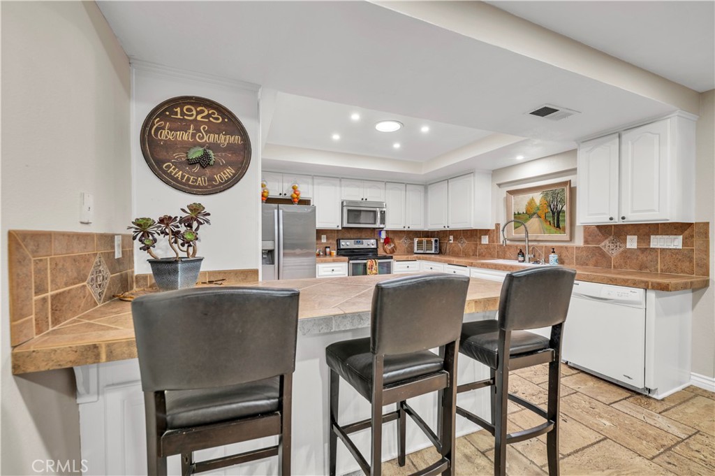 22862 Calcutta Property Photo 8
