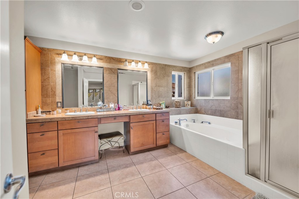 22862 Calcutta Property Photo 13