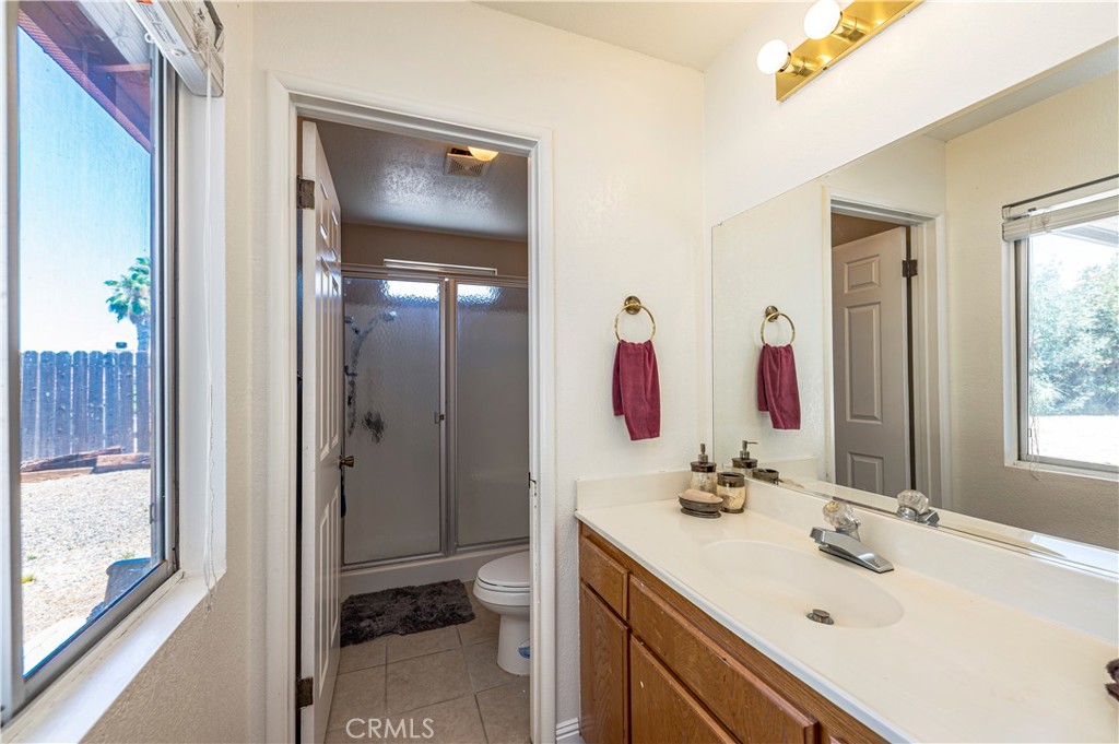 22862 Calcutta Property Photo 15