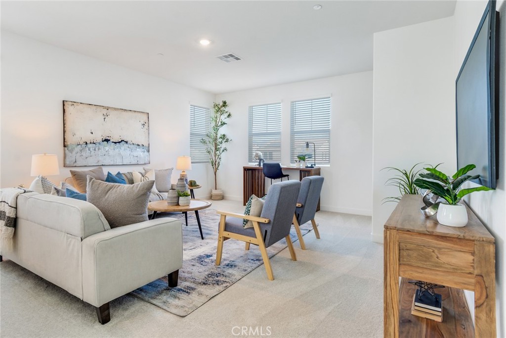 783 Railway Lane Property Photo 16