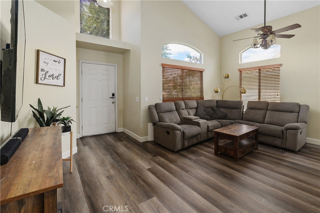 1004 Radka Property Photo 6