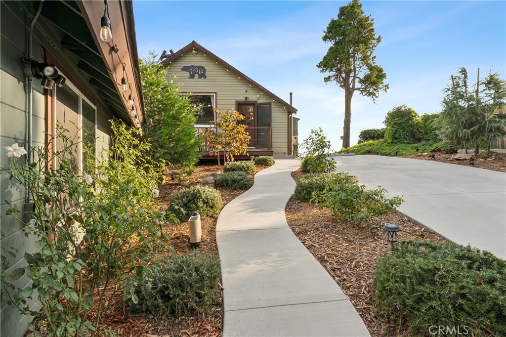 24187 Rockview Property Photo 19