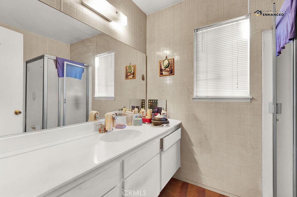 2538 E Canterbury E Property Photo 11