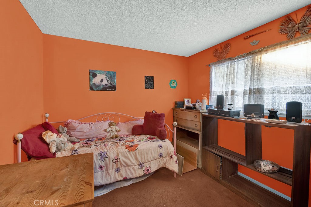 2538 E Canterbury E Property Photo 12
