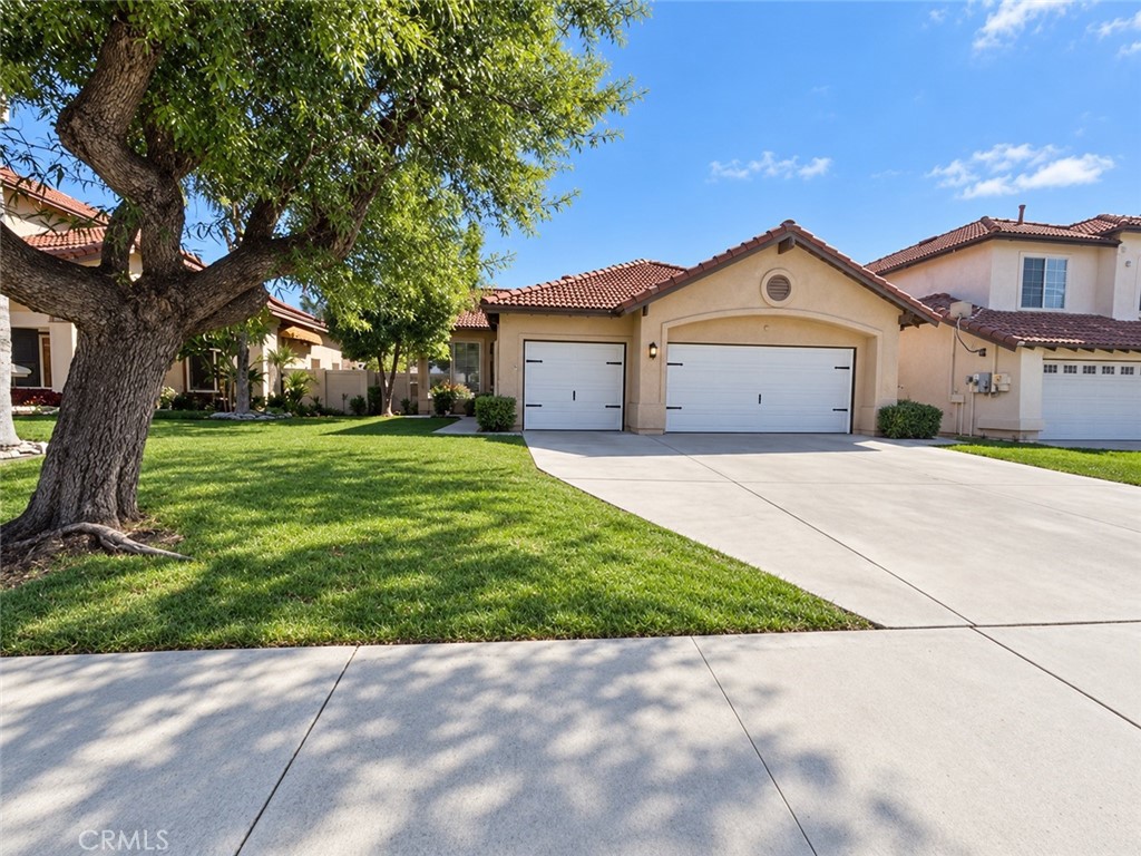 16786 Via Pamplona Property Photo