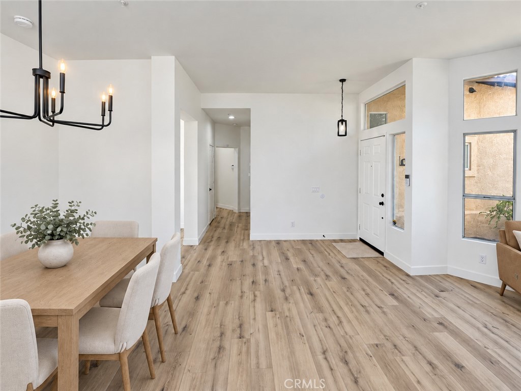 16786 Via Pamplona Property Photo 6