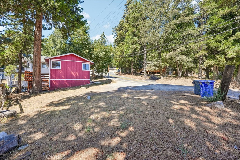 21461 Crest Forest Property Photo 4