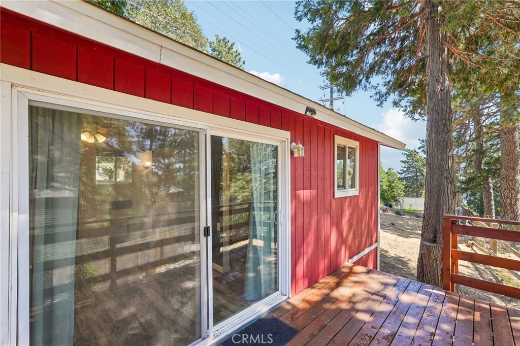 21461 Crest Forest Property Photo 22