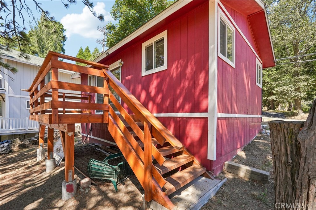 21461 Crest Forest Property Photo 24