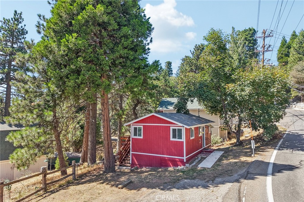 21461 Crest Forest Property Photo 27