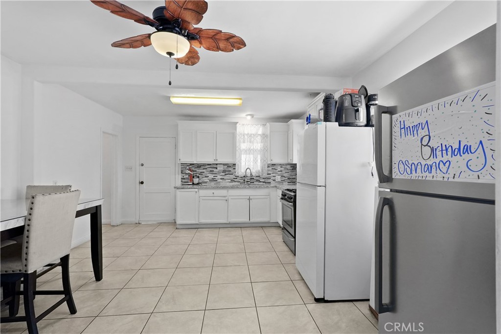 332 W 11th Street Property Photo 12