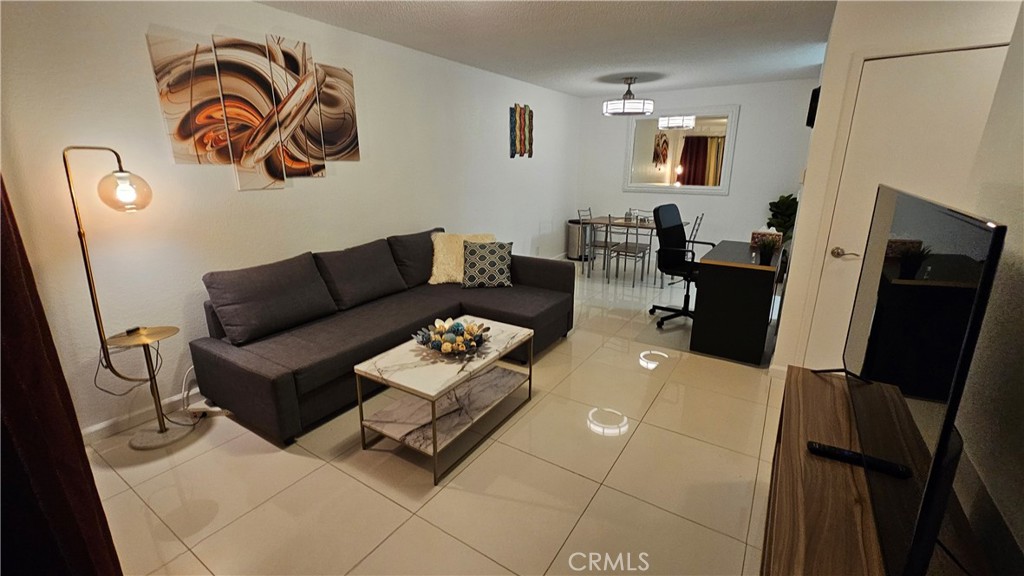 2857 N Los Felices Property Photo 6