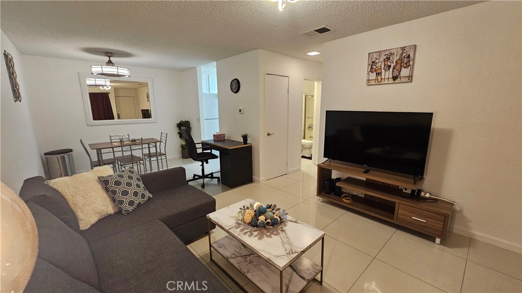 2857 N Los Felices Property Photo 7
