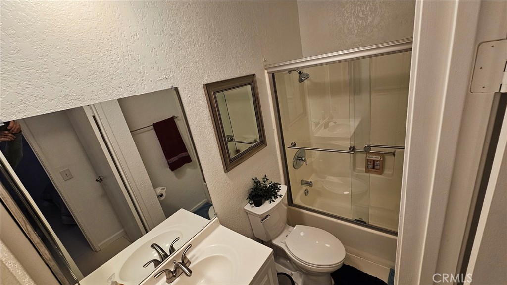 2857 N Los Felices Property Photo 8