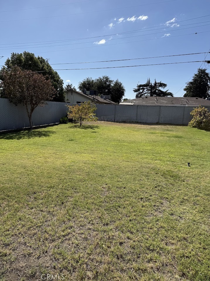 2105 N Archie Property Photo 2