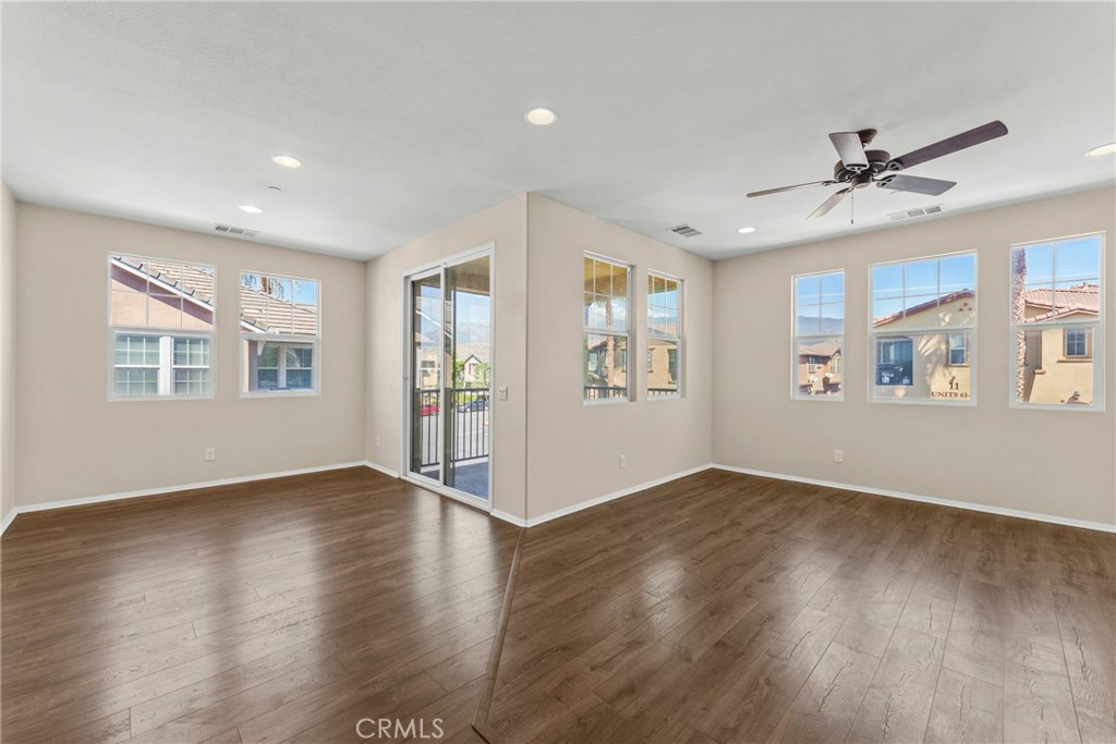 16001 Chase Property Photo 5