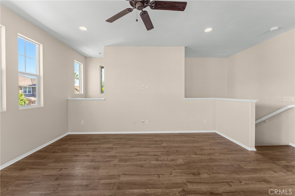 16001 Chase Property Photo 6