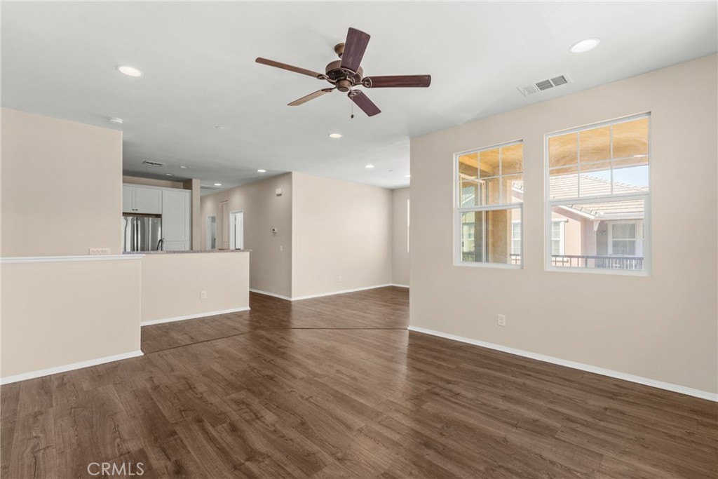 16001 Chase Property Photo 7
