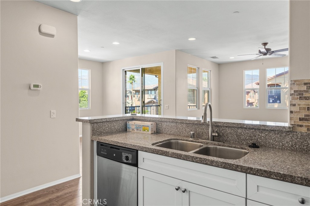 16001 Chase Property Photo 14