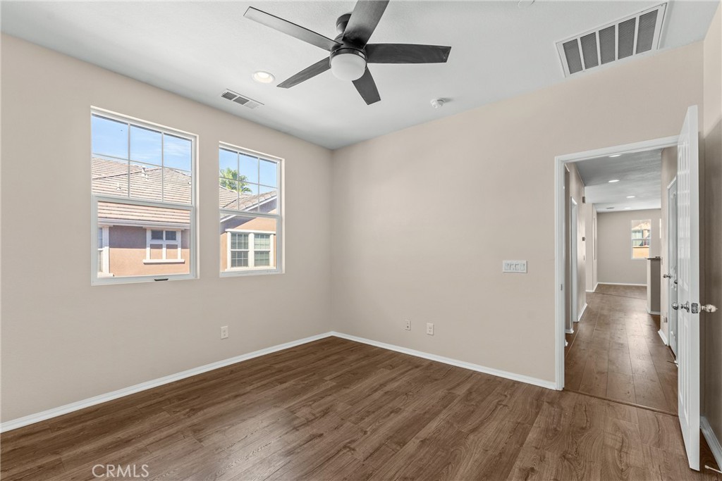 16001 Chase Property Photo 16