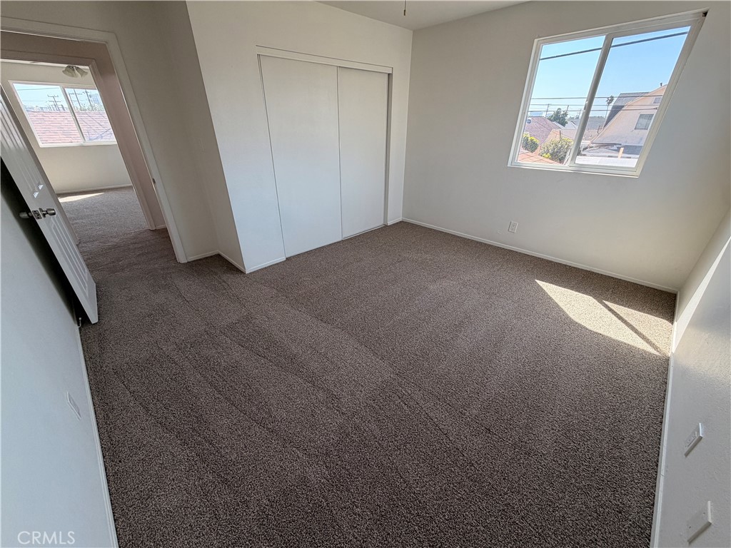 2212 Gates Property Photo 13