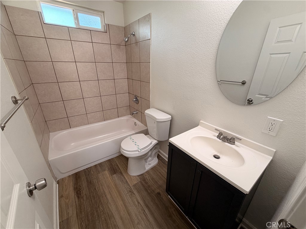 2212 Gates Property Photo 16