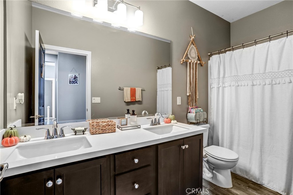 1619 Velum Court Property Photo 19