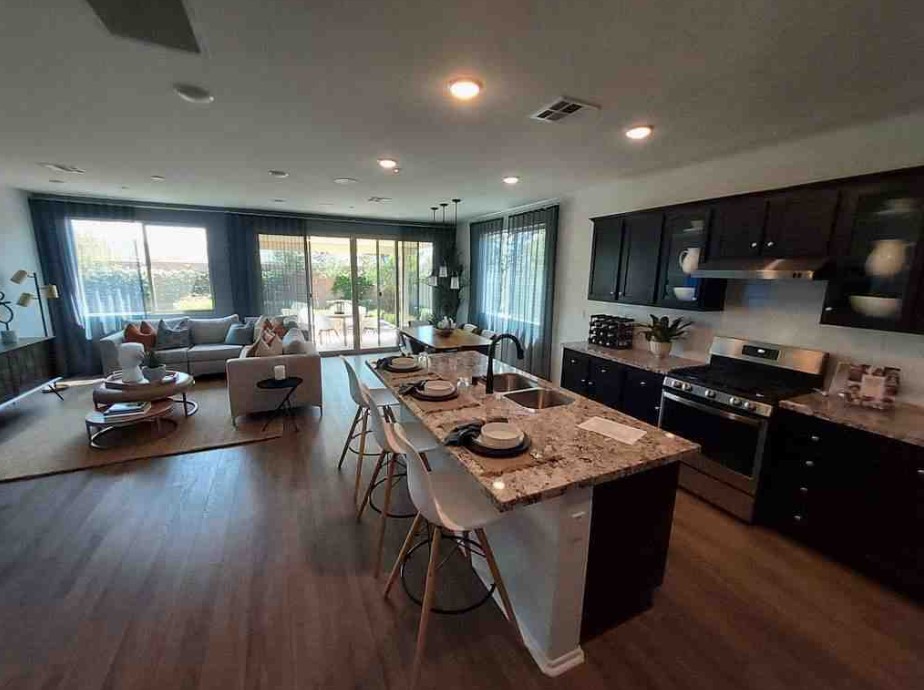 1496 Pinyon Lane Property Photo 6