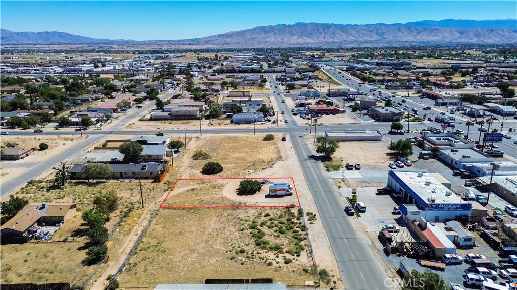 16288 Yucca Street Property Photo 28