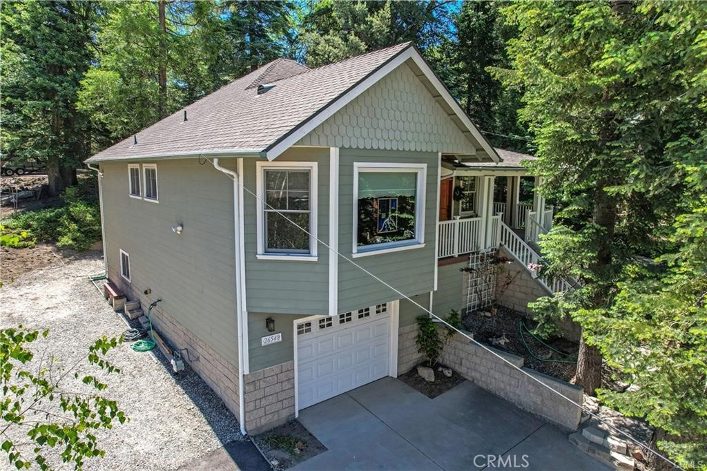 26548 Blackfoot E Property Photo 1