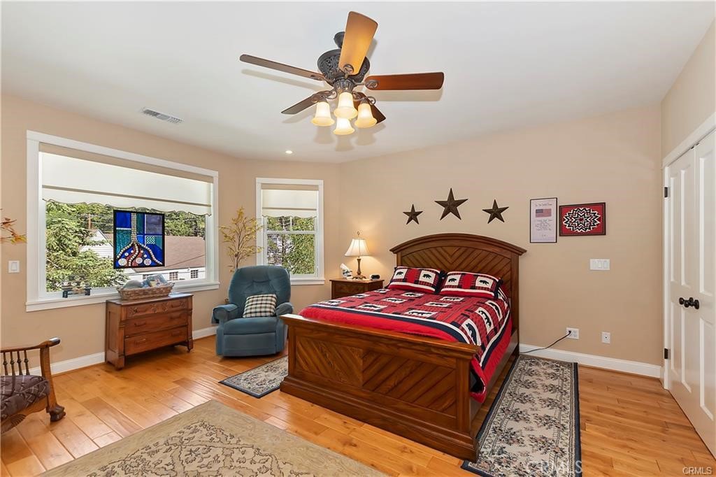 26548 Blackfoot E Property Photo 17