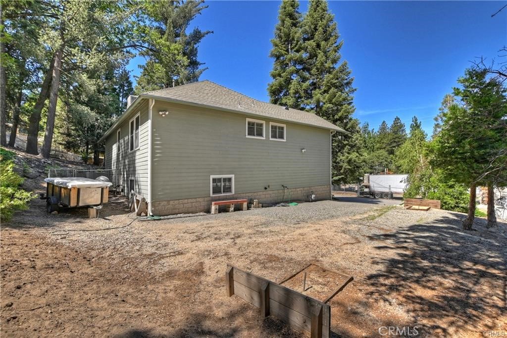 26548 Blackfoot E Property Photo 26