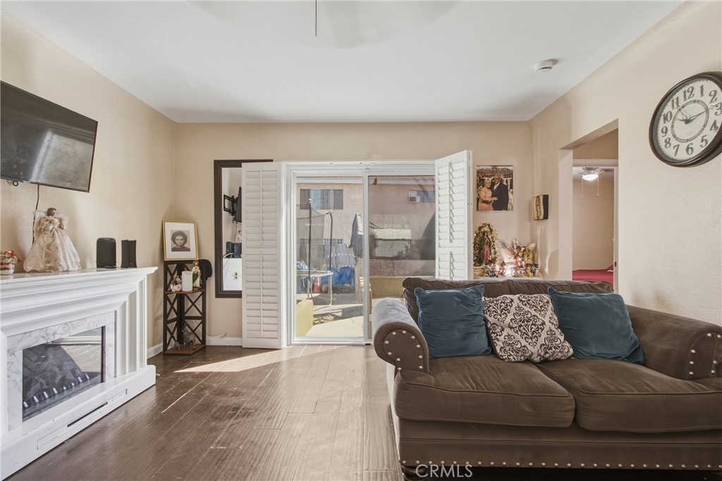 1006 N Matthisen Property Photo 4