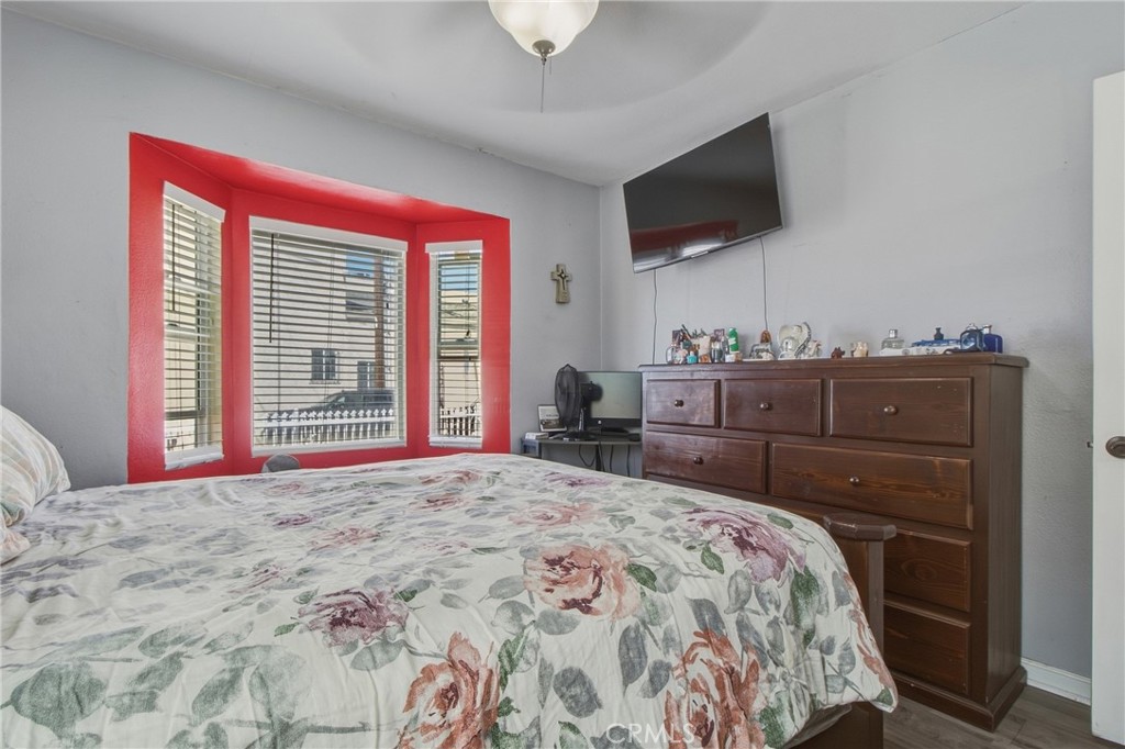 1006 N Matthisen Property Photo 14
