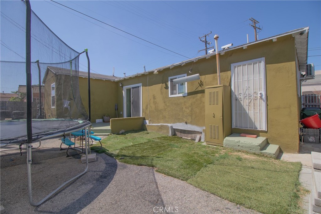 1006 N Matthisen Property Photo 18