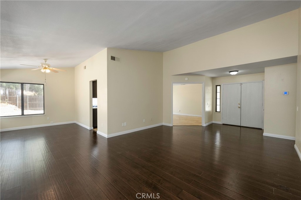 2395 Marigold Property Photo 5
