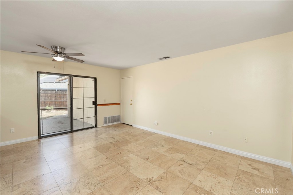 2395 Marigold Property Photo 9