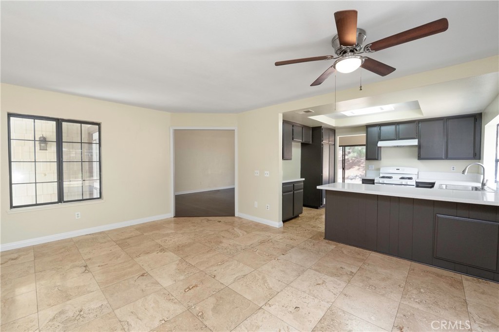 2395 Marigold Property Photo 10