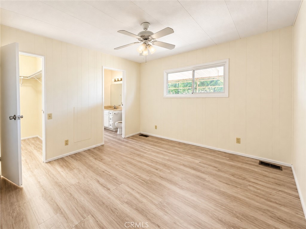 16966 Lake Knoll Property Photo 21