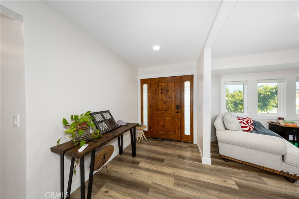 669 W Cheshire Street Property Photo 7